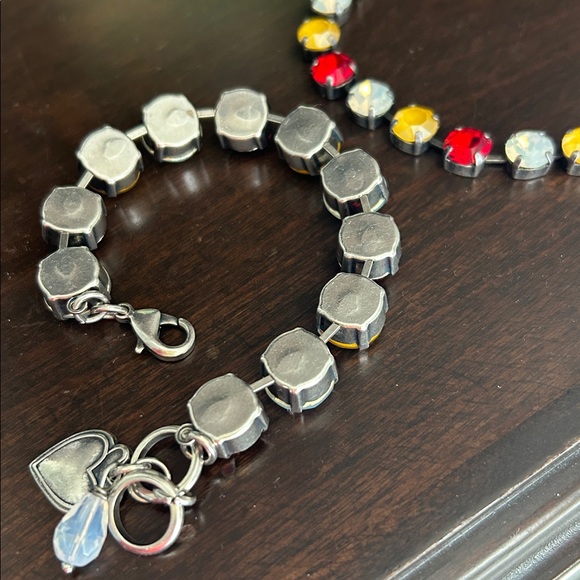 Mariana Chiefs colors necklace and bracelet - Picture 5 of 6